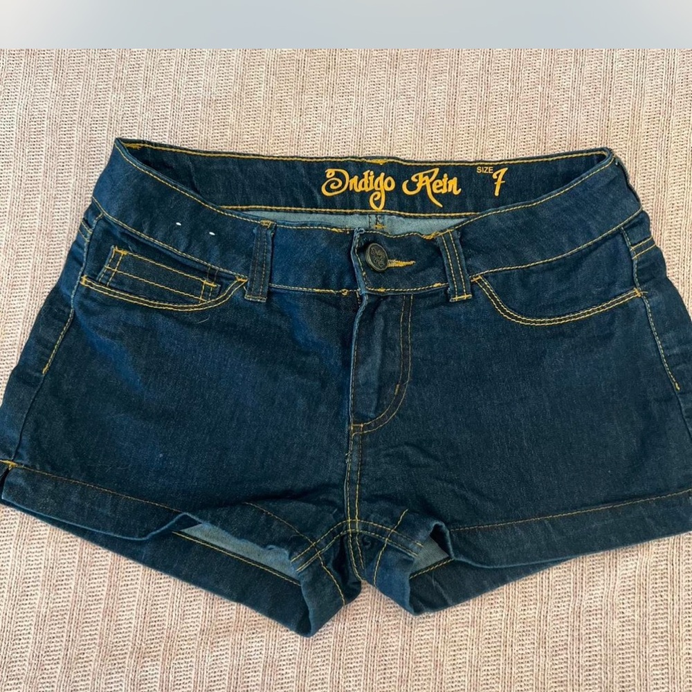 Indigo Rein Women's Deep Blue Jean Shorts